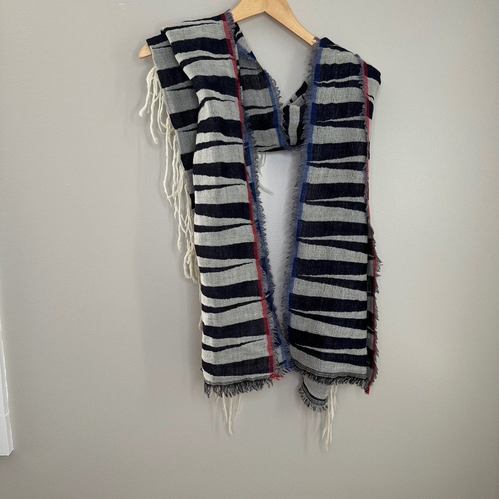 Kemi 100% Wool Scarf‎ Zebra Striped Fringed Lightweight Blue Red Accents